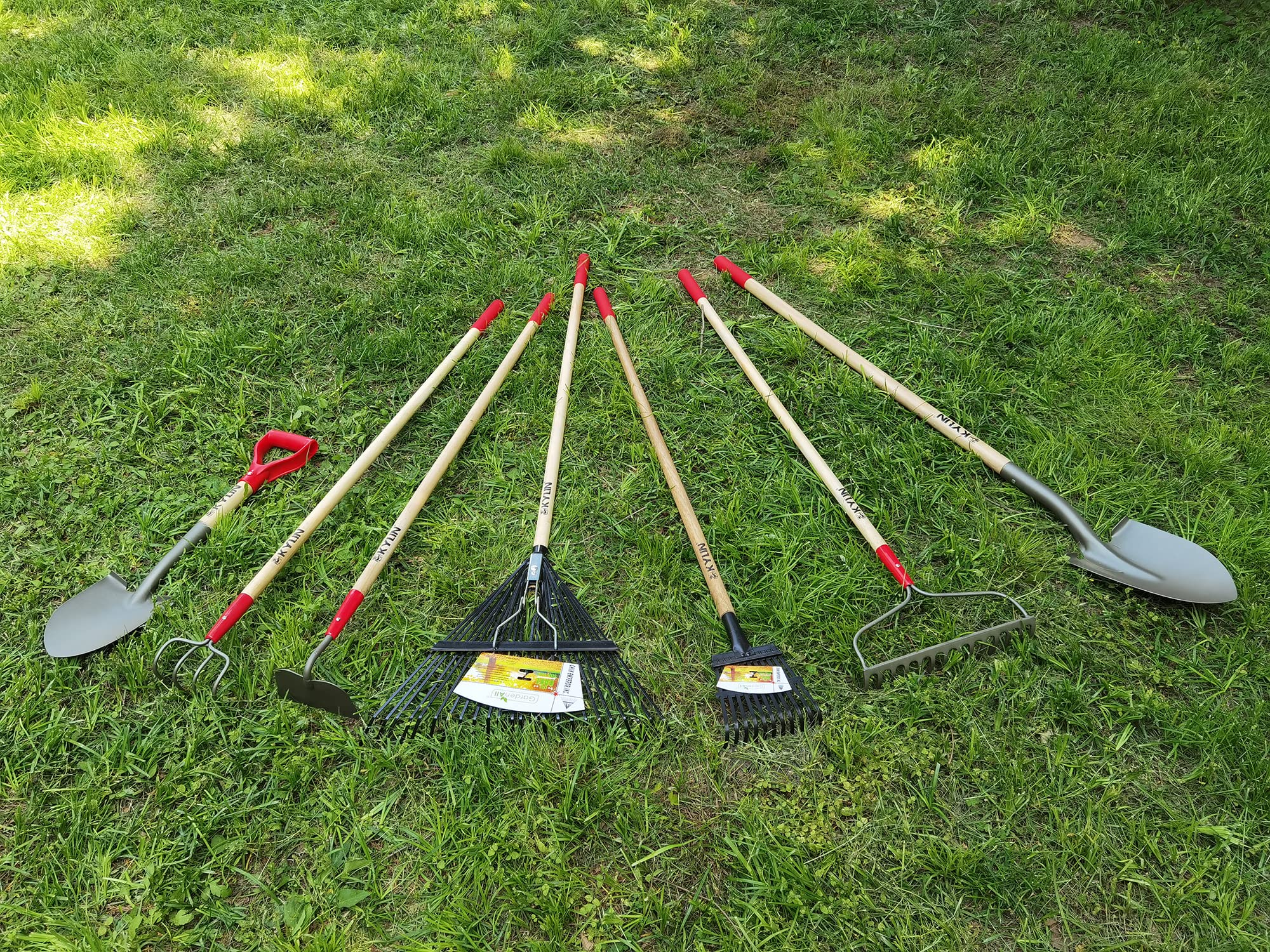 7-Piece Shovels Rakes Hoe Set Garden Tools Gifts for Women Long Wood Handle Pointy Shovels for Digging Short Handle Shovel Meteal Rakes Cultivator Set